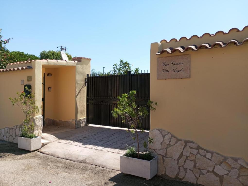 Fiumicino Aeroporto Casa Vacanze Orchidea Exteriör bild
