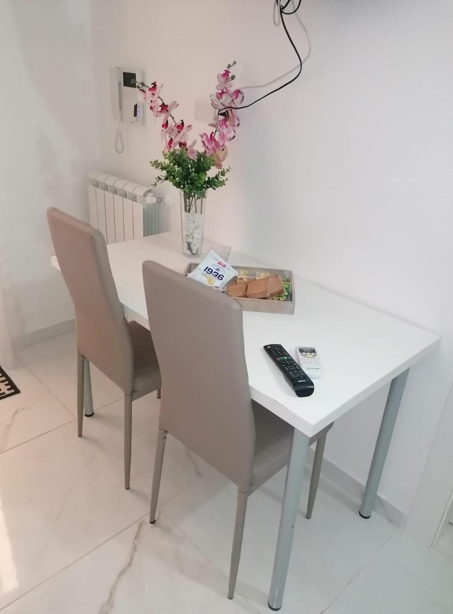 Fiumicino Aeroporto Casa Vacanze Orchidea Exteriör bild