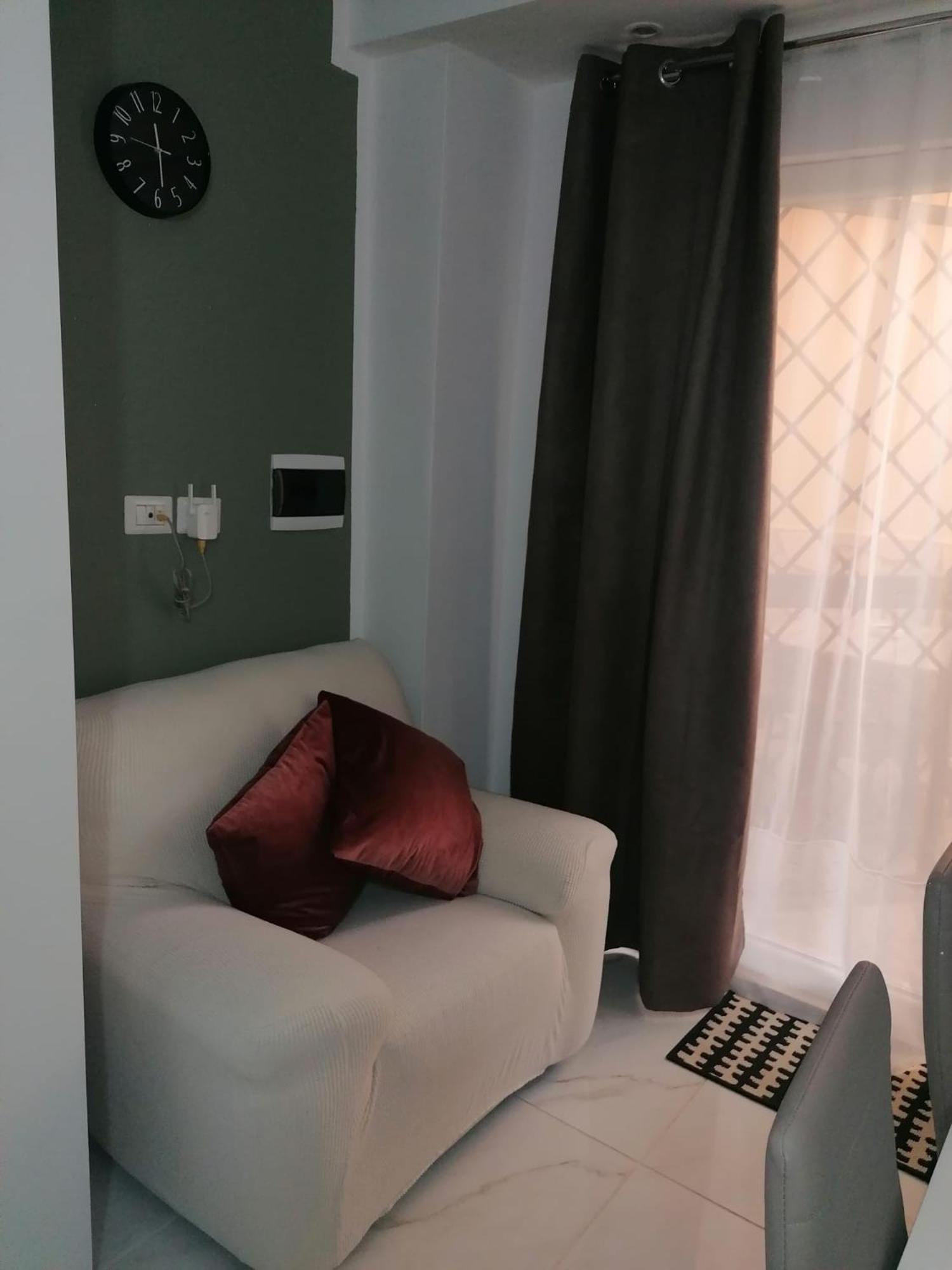 Fiumicino Aeroporto Casa Vacanze Orchidea Exteriör bild