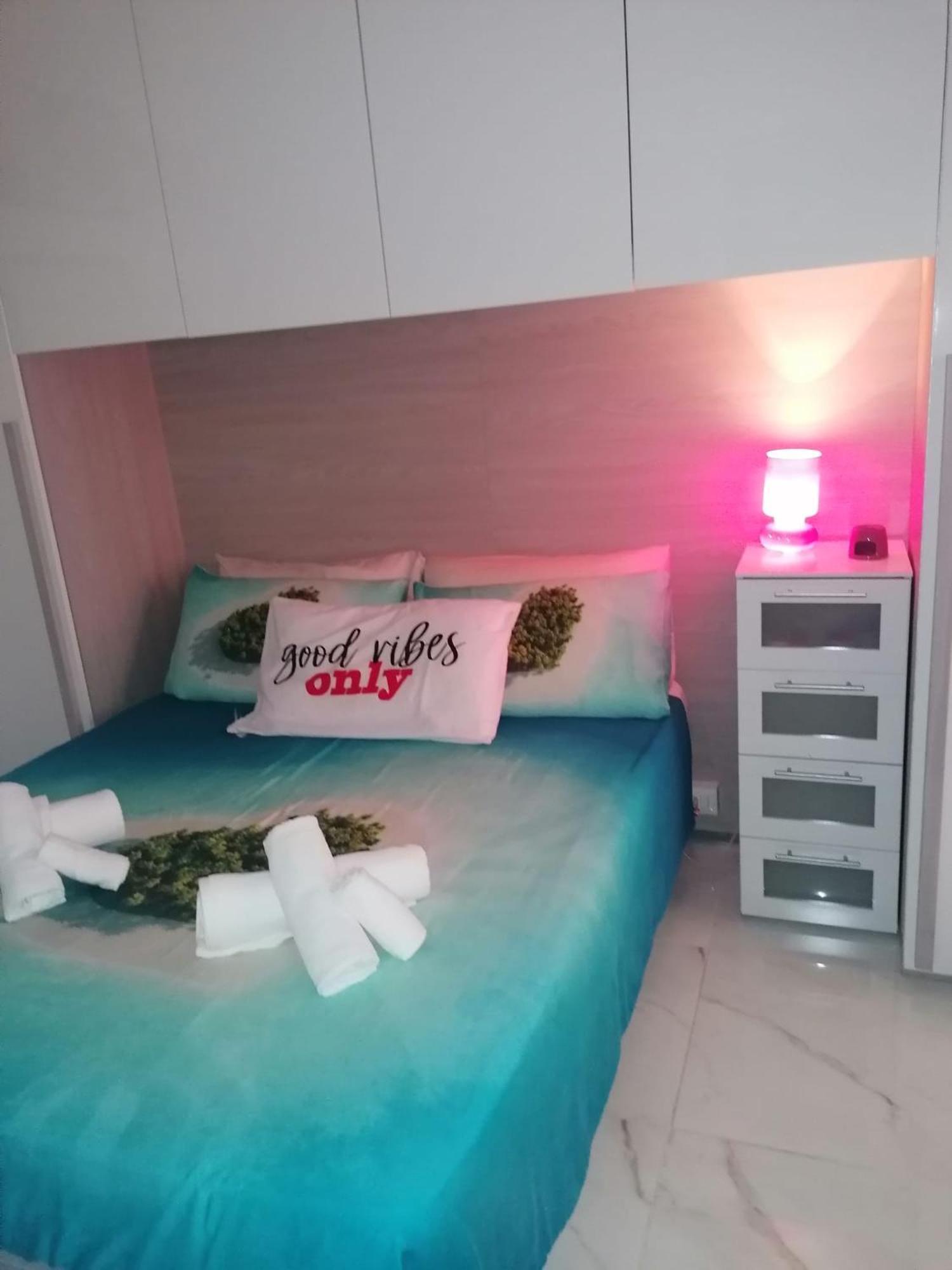 Fiumicino Aeroporto Casa Vacanze Orchidea Exteriör bild